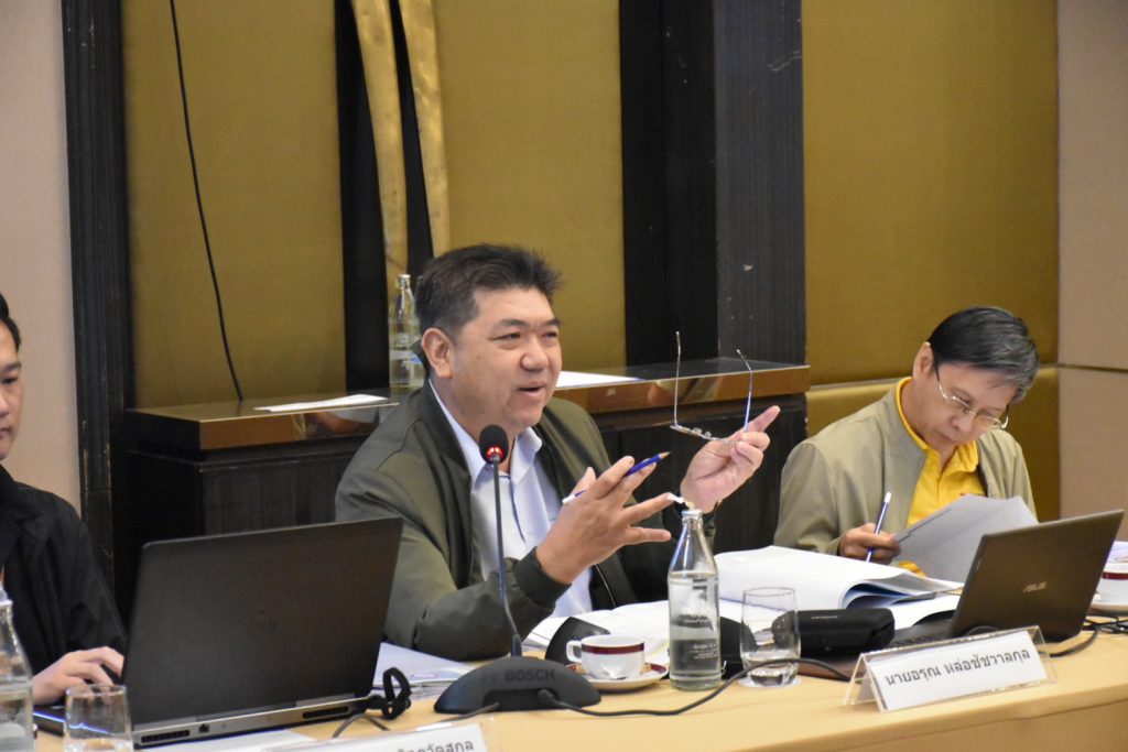 eei-electronics-standards-review4